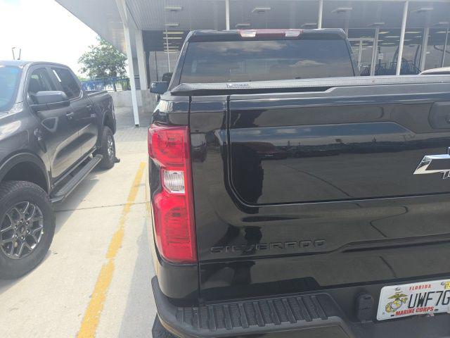 2025 Chevrolet Silverado 1500 4WD Crew Cab Short Bed Custom Trail Boss
