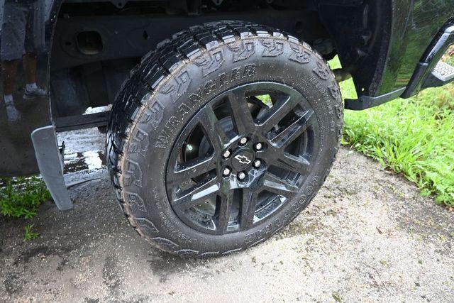 2025 Chevrolet Silverado 1500 4WD Crew Cab Short Bed Custom Trail Boss