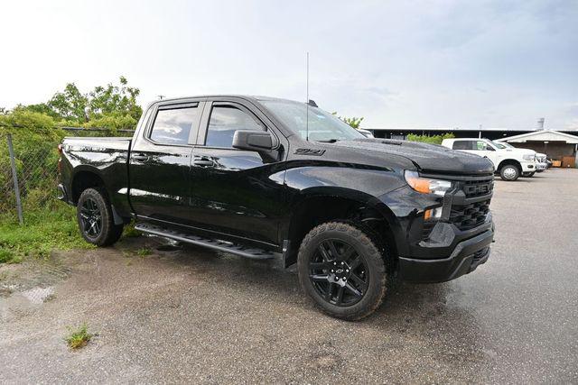 2025 Chevrolet Silverado 1500 4WD Crew Cab Short Bed Custom Trail Boss