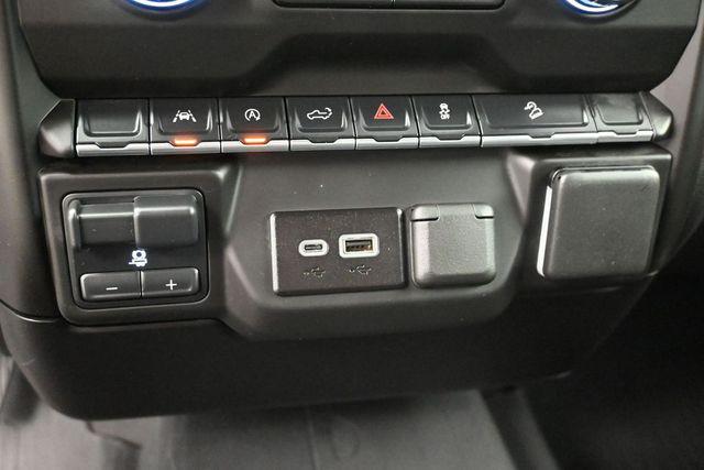 2025 Chevrolet Silverado 1500 4WD Crew Cab Short Bed Custom Trail Boss