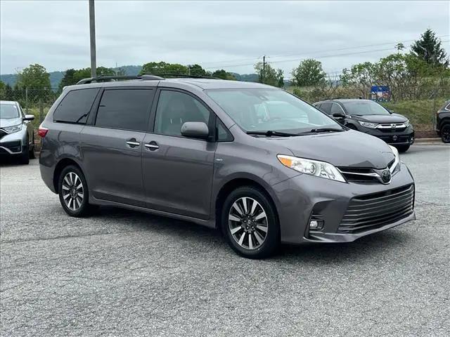 2018 Toyota Sienna XLE 7 Passenger for sale in Fletcher, NC
