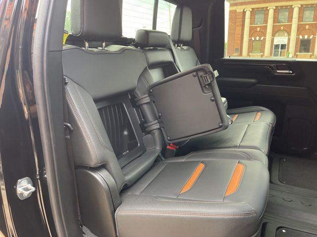 2024 GMC Sierra 2500HD 4WD Crew Cab Standard Bed AT4