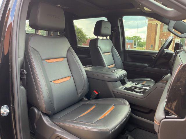 2024 GMC Sierra 2500HD 4WD Crew Cab Standard Bed AT4