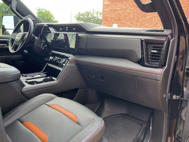 2024 GMC Sierra 2500HD 4WD Crew Cab Standard Bed AT4