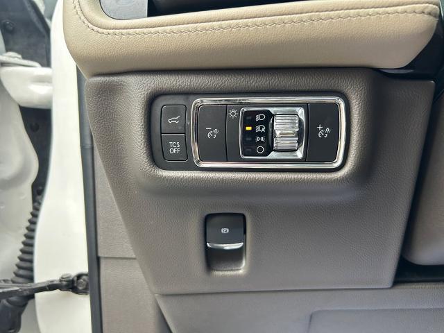 2022 Lincoln Nautilus Standard