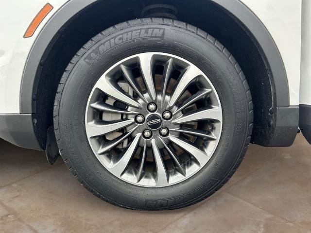 2022 Lincoln Nautilus Standard
