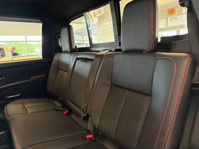 2023 Nissan Titan Crew Cab PRO-4X 4x4