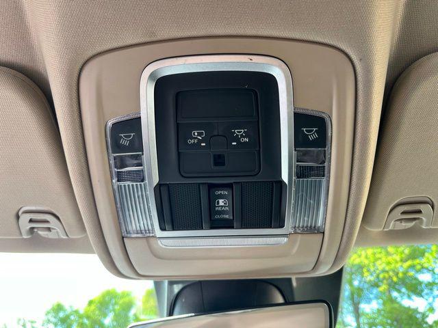 2021 Ram 1500 Laramie Crew Cab 4x4 5'7" Box