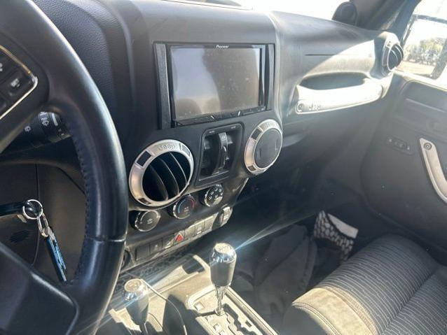2011 Jeep Wrangler Unlimited Sahara