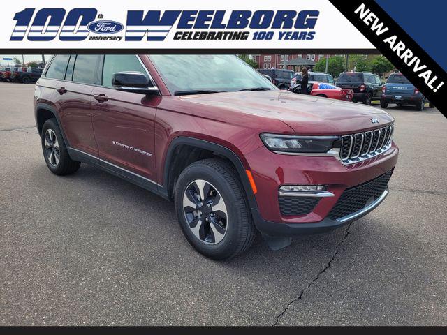 2024 Jeep Grand Cherokee Base
