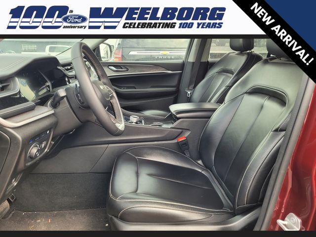 2024 Jeep Grand Cherokee Base