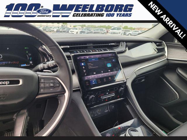 2024 Jeep Grand Cherokee Base