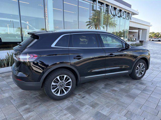 2022 Lincoln Nautilus Standard