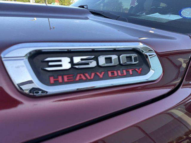 2019 Ram 3500 Tradesman Crew Cab 4x4 8' Box
