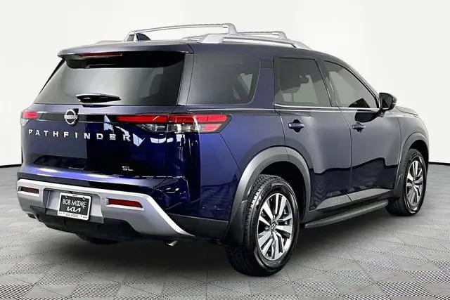 2024 Nissan Pathfinder SL FWD