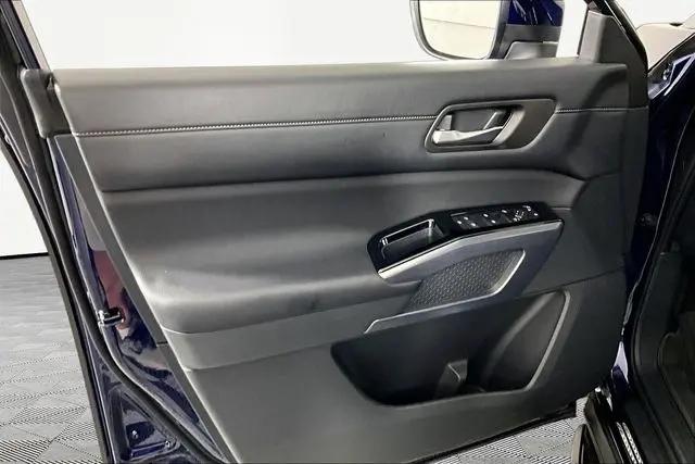 2024 Nissan Pathfinder SL FWD