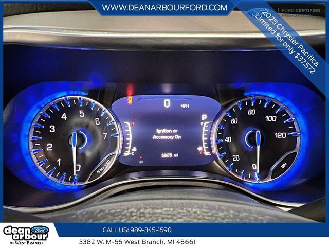 2025 Chrysler Pacifica Limited