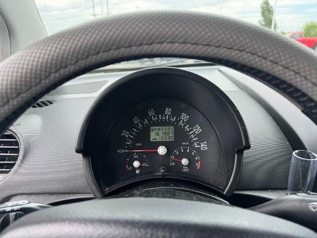 2002 Volkswagen New Beetle GLS