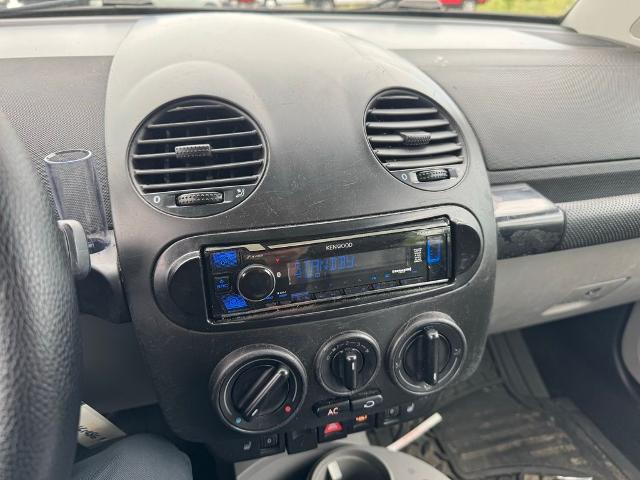 2002 Volkswagen New Beetle GLS