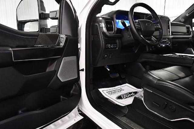 2025 Ford F-350 Platinum