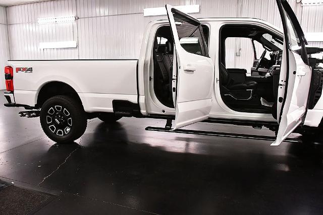 2025 Ford F-350 Platinum
