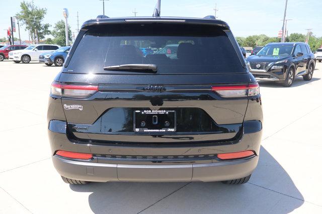 2025 Jeep Grand Cherokee Altitude X 4x4