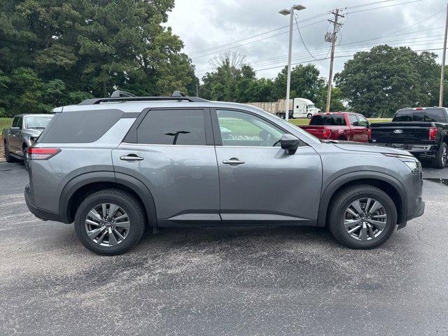 2023 Nissan Pathfinder SV 4WD