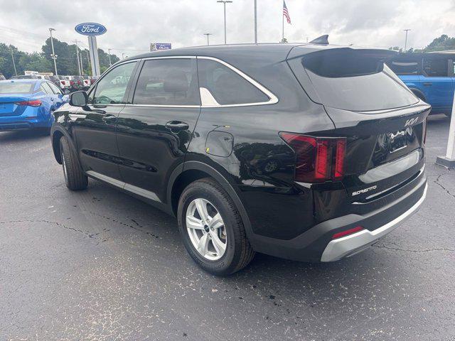 2025 Kia Sorento LX