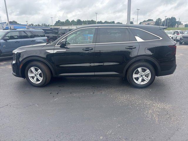 2025 Kia Sorento LX