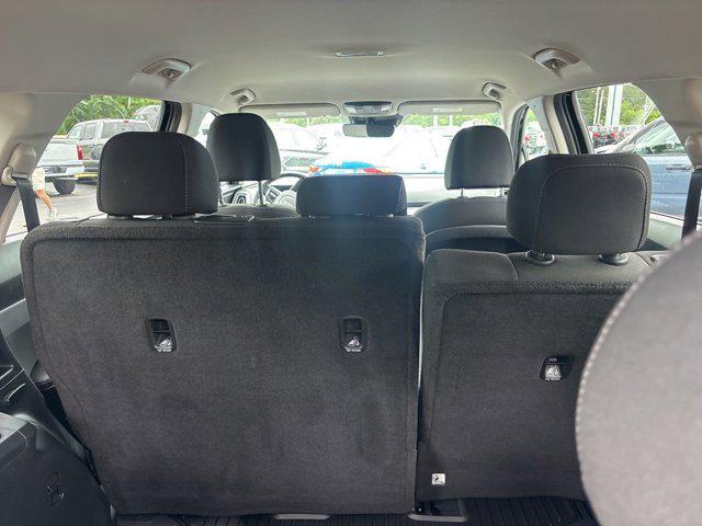 2025 Kia Sorento LX