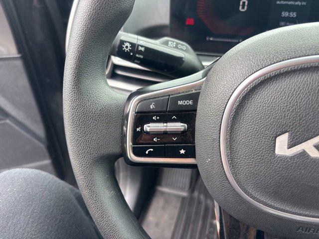 2025 Kia Sorento LX