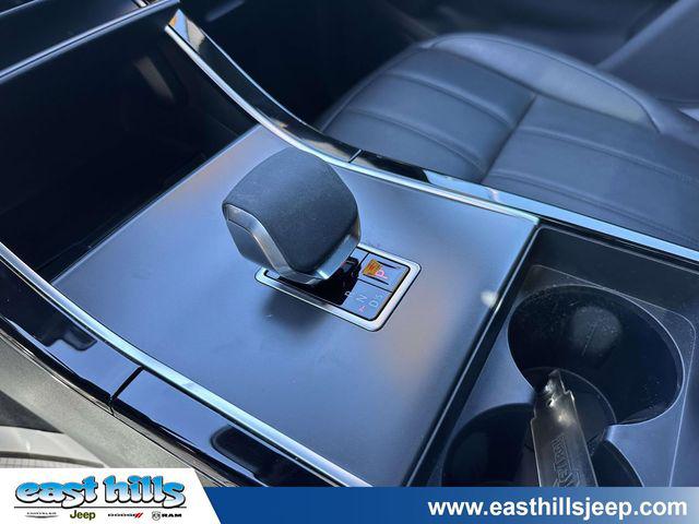 2024 Land Rover Range Rover Evoque Dynamic SE