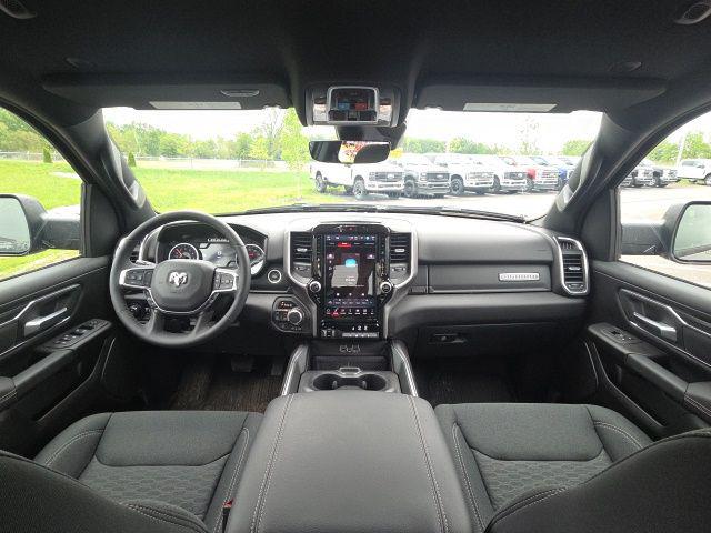 2026 Ram 1500 Big Horn Crew Cab 4x4 5'7" Box