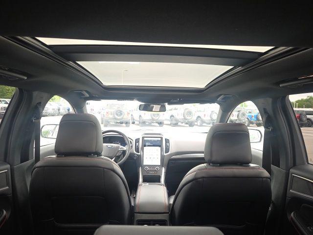 2023 Ford Edge ST-Line
