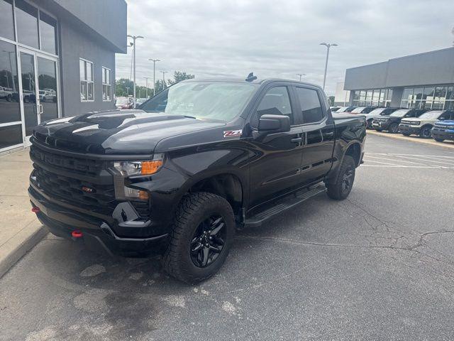 2024 Chevrolet Silverado 1500 4WD Crew Cab Short Bed Custom Trail Boss