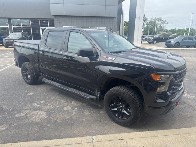 2024 Chevrolet Silverado 1500 4WD Crew Cab Short Bed Custom Trail Boss