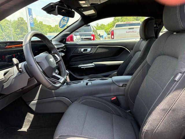 2025 Ford Mustang EcoBoost Fastback