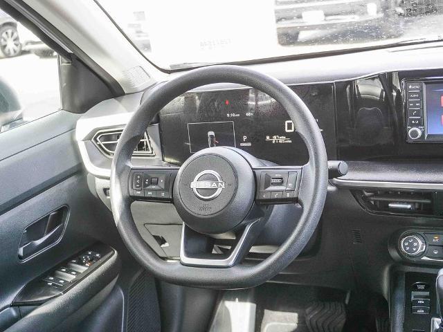 2025 Nissan Kicks S FWD