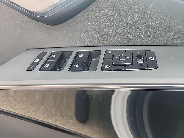 2023 Kia Niro EX Touring