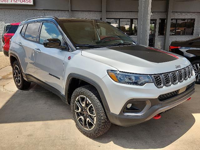 2025 Jeep Compass Trailhawk 4x4