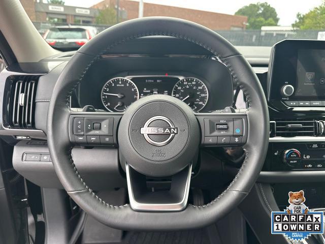 2025 Nissan Pathfinder SV 4WD