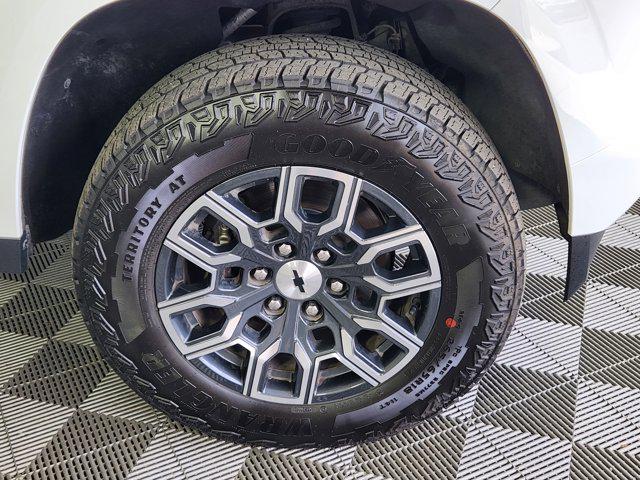 2023 Chevrolet Colorado 4WD Crew Cab Short Box Z71