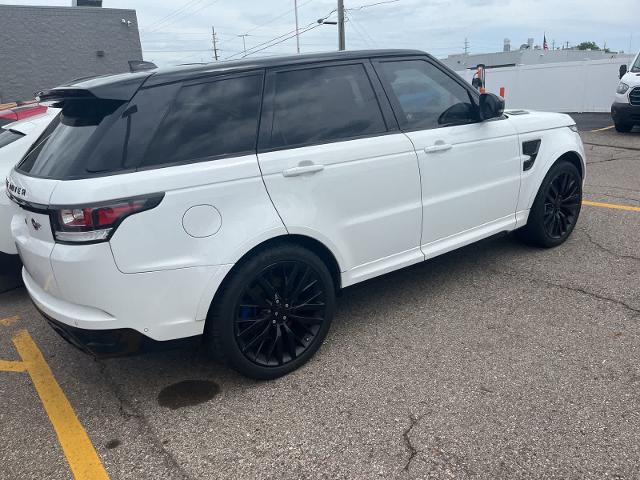 2017 Land Rover Range Rover Sport 5.0L V8 Supercharged SVR