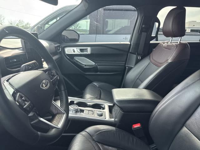 2023 Ford Explorer Platinum