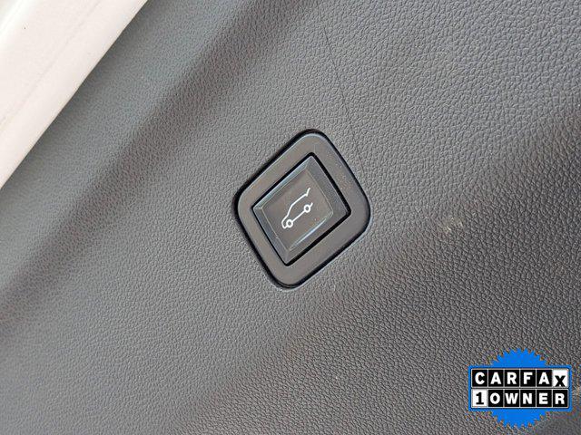 2023 Chevrolet Suburban 4WD Premier