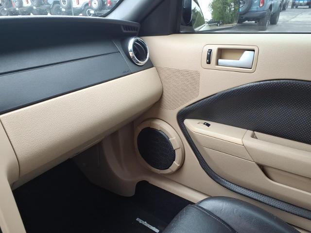 2008 Ford Mustang V6 Premium