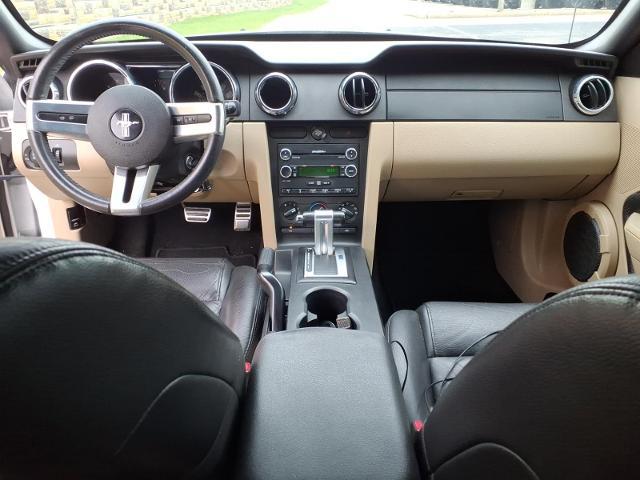 2008 Ford Mustang V6 Premium
