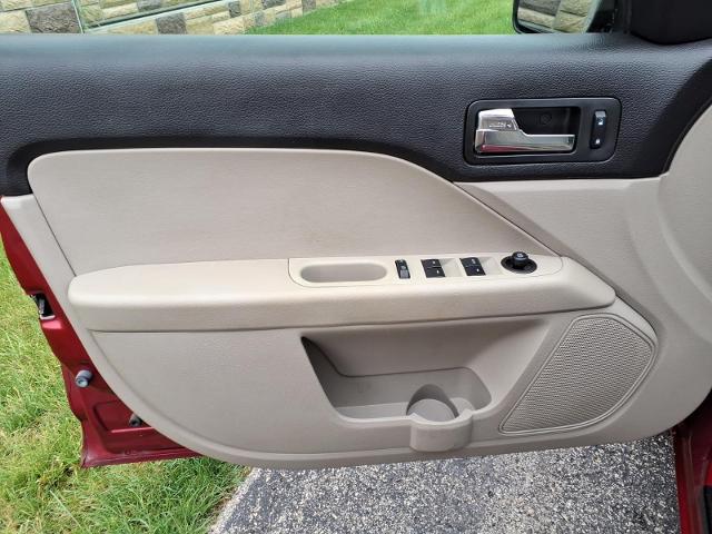 2009 Ford Fusion S