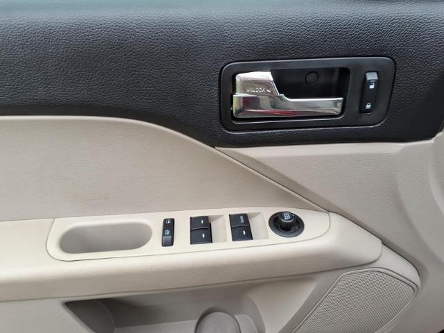 2009 Ford Fusion S