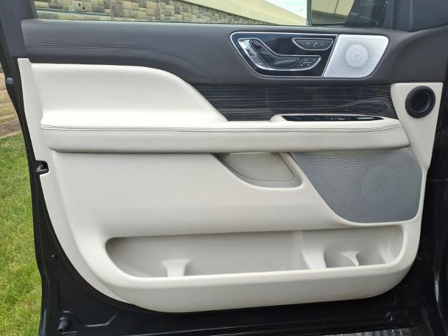 2024 Lincoln Navigator Black Label
